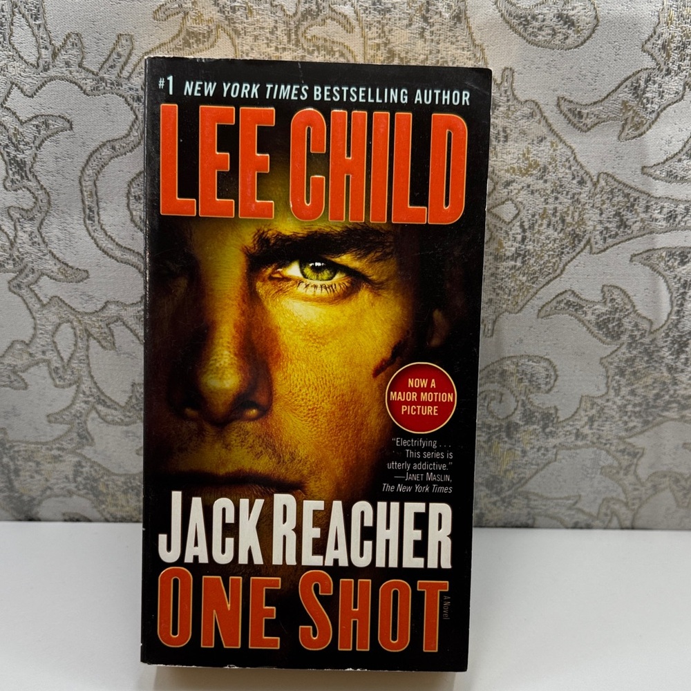 Jack Reacher 'One Shot' Book by Lee Child